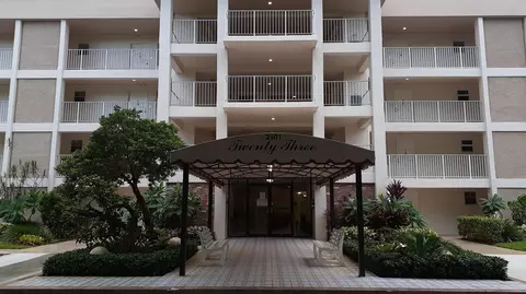 2601 S Course Dr #203, Pompano Beach, FL 33069