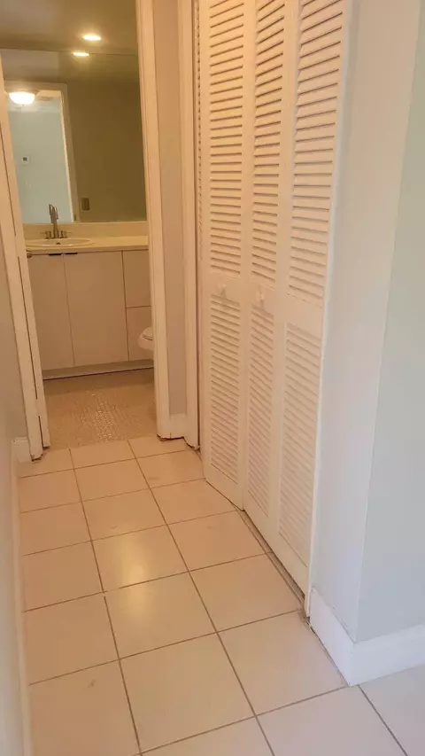 Other - 2601 S Course Dr #203, Pompano Beach, FL 33069 photo 4 of 10