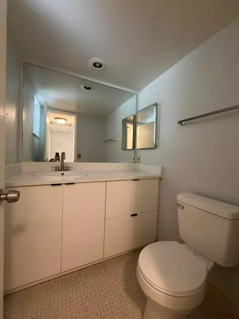 Bath - 2601 S Course Dr #203, Pompano Beach, FL 33069 photo 2 of 5