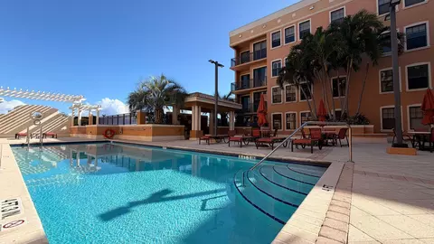 511 Lucerne Ave #610, Lake Worth, FL 33460