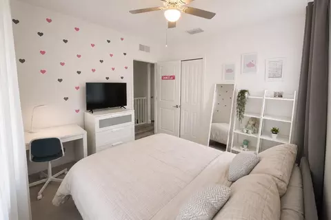 Bedroom - 4330 Lago Dr, Lighthouse Point, FL 33064 photo 8 of 8