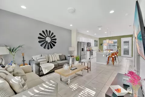 Living - 5120 Caspian St, Saint Cloud, FL 34771 photo 2 of 2