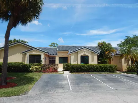 6846 Bridlewood Ct, Boca Raton, FL 33433