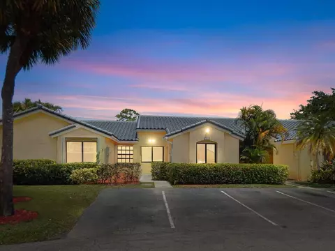 6846 Bridlewood Ct, Boca Raton, FL 33433