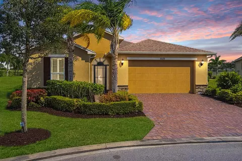 10178 SW Fernwood Ave, Port Saint Lucie, FL 34987