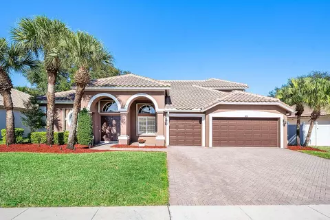 7032 Brunswick Cir, Boynton Beach, FL 33472