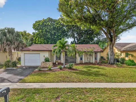 18101 107th Ave S, Boca Raton, FL 33498