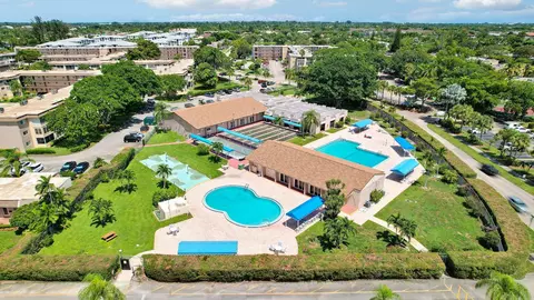 701 Lori Dr #204, Palm Springs, FL 33461