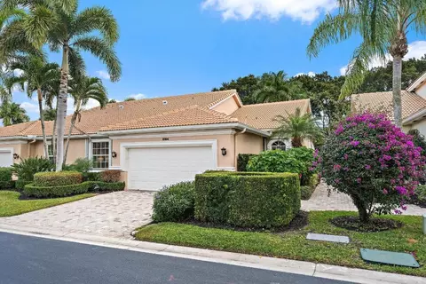 8164 Sandpiper Way, West Palm Beach, FL 33412