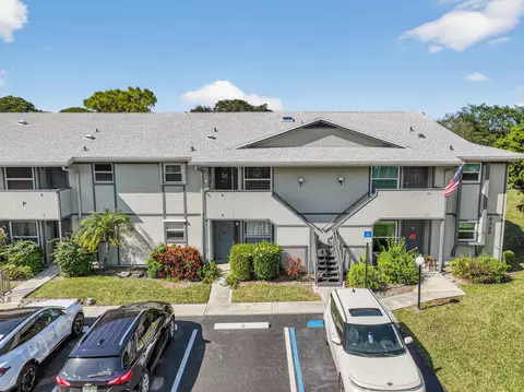 8388 SE Croft Cir #P-9, Hobe Sound, FL 33455