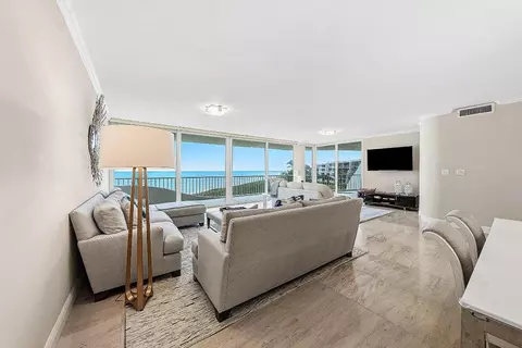 2001 SE Sailfish Point Blvd #313, Stuart, FL 34996 photo 4