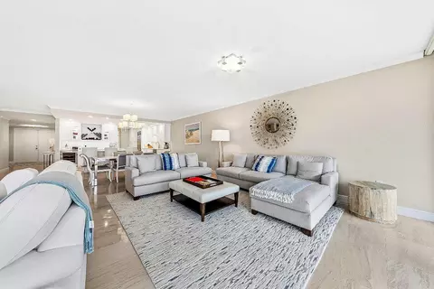 2001 SE Sailfish Point Blvd #313, Stuart, FL 34996 photo 7
