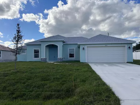 4634 SW Athena Dr, Port Saint Lucie, FL 34953