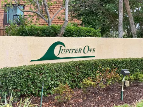 1420 Ocean #20A, Jupiter, FL 33477