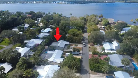 507 SW North River Point Dr, Stuart, FL 34994