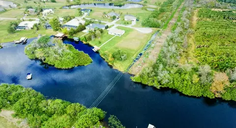 1560 SE 23rd, Okeechobee, FL 34974
