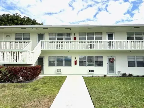 142 Salisbury F, West Palm Beach, FL 33417