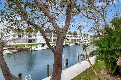 1125 Lake Shore Dr #203, Lake Park, FL 33403