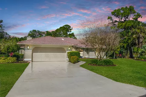 1190 SW Live Oak, Port Saint Lucie, FL 34986