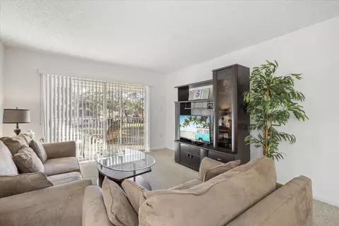 4141 16th St #1005, Vero Beach, FL 32960