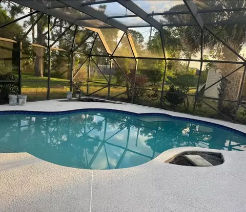 1813 SE Balletos St, Port Saint Lucie, FL 34952