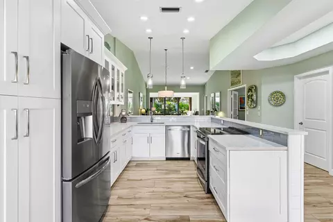 5266 Fairway Woods Dr #4012, Delray Beach, FL 33484