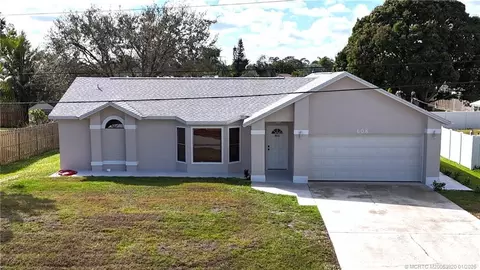 608 SE Dean Ter, Port Saint Lucie, FL 34984