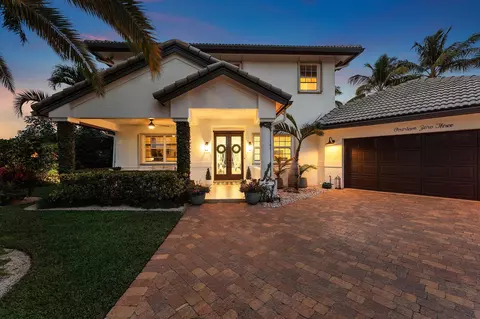 1403 Indian Rd E, Lake Clarke Shores, FL 33406