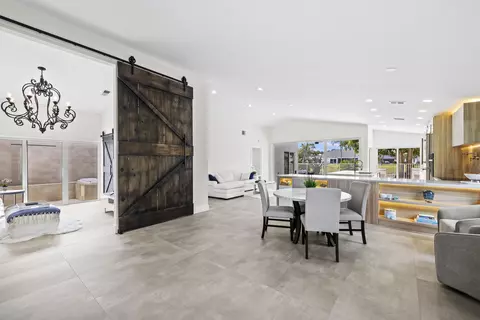 10184 Sunset Bend Dr, Boca Raton, FL 33428