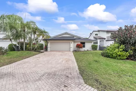 6443 Pond Apple Rd, Boca Raton, FL 33433