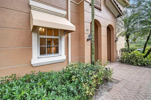 4891 Bonsai Cir #101, Palm Beach Gardens, FL 33418