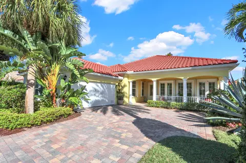 4812 Eugenia Dr, Palm Beach Gardens, FL 33418