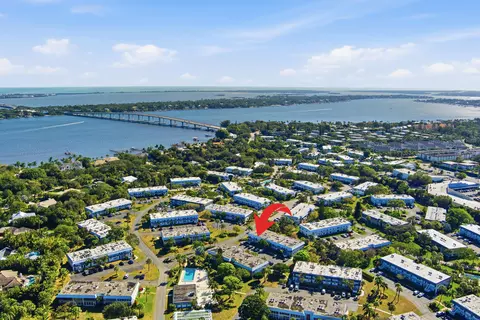 2929 SE Ocean #137-3, Stuart, FL 34996
