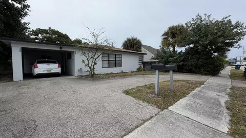 34 W 34th St, Riviera Beach, FL 33404
