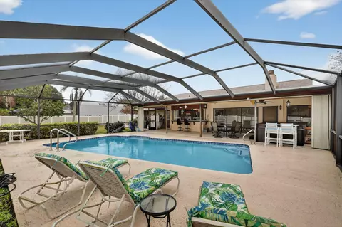 1543 SE Chiffon Ave, Port Saint Lucie, FL 34952