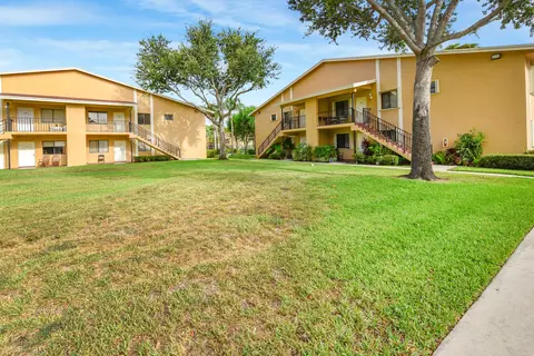 6053 10th 140 Ave N #140, Greenacres, FL 33463