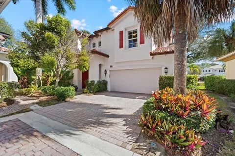 604 Moondancer Ct, Palm Beach Gardens, FL 33410