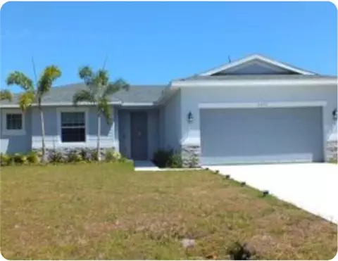 3673 SW Masilunas St, Port Saint Lucie, FL 34953