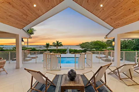 116 S Sewalls Point Rd, Sewalls Point, FL 34996