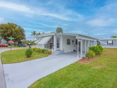 258 NE Cameo Way, Jensen Beach, FL 34957