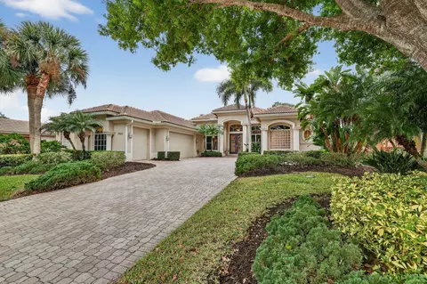 7963 Poppy Hills Ln, Port Saint Lucie, FL 34986