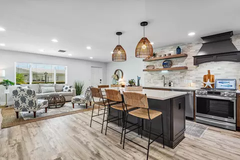 2015 SW 18th Dr, Boynton Beach, FL 33426