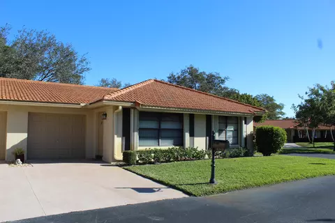 9825 Clusia Tree Dr #B, Boynton Beach, FL 33436