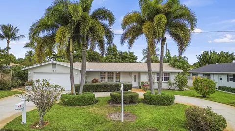 723 SW 27th, Boynton Beach, FL 33435