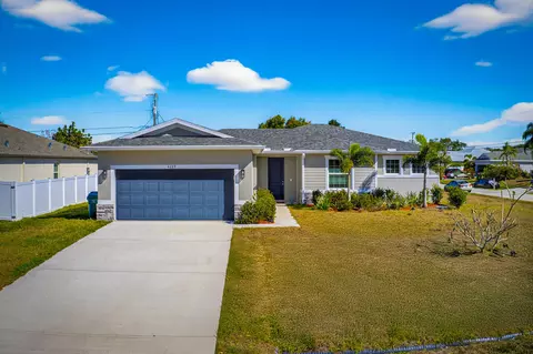 4689 SW Babylon St, Port Saint Lucie, FL 34953