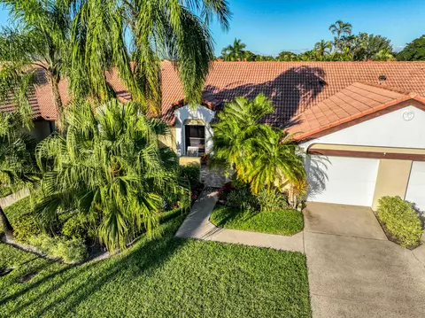 8178 Mooring Cir, Boynton Beach, FL 33472