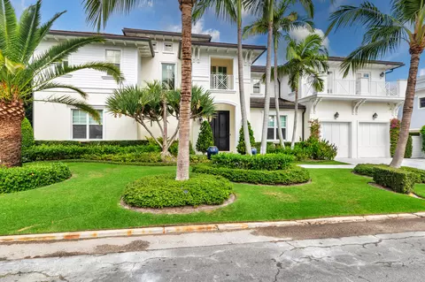 129 Santa Lucia Dr, West Palm Beach, FL 33405