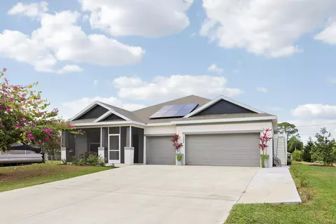 1302 SE Naples Ln, Port Saint Lucie, FL 34983
