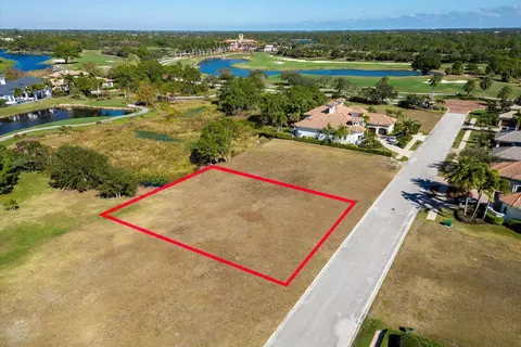107 SE Rio Casarano, Port St Lucie, FL 34984