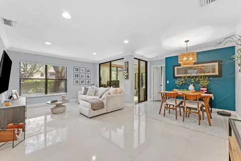 4475 Carambola Cir S #27328, Coconut Creek, FL 33066